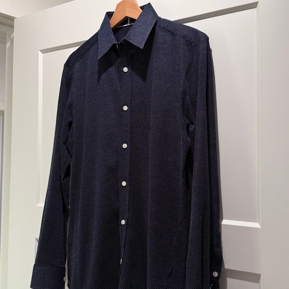BOSS Button Down Dress Shirt in Navy Size Small - Picture 8 of 13